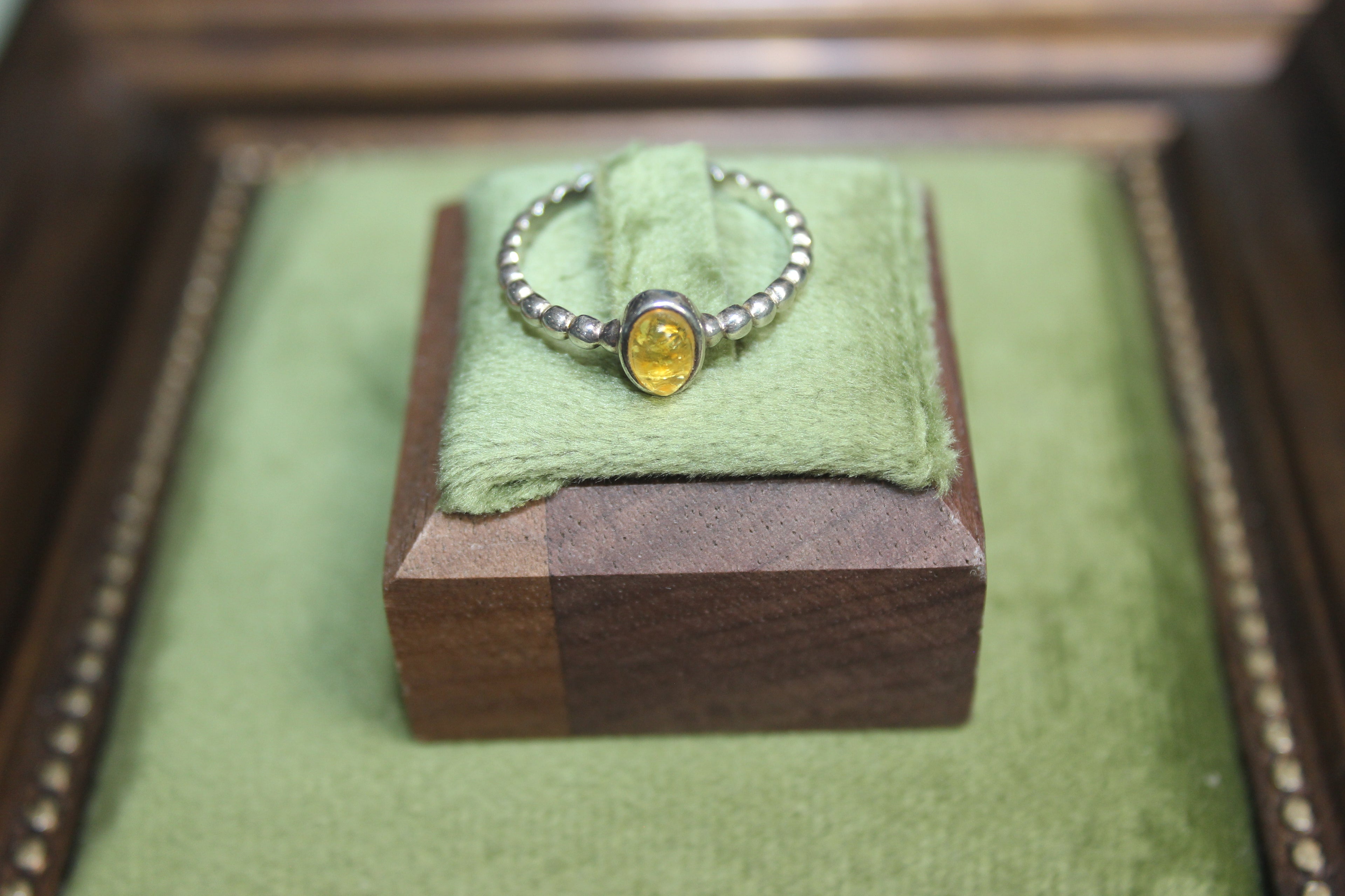 Light Amber Stone Silver Ring with Ball Band