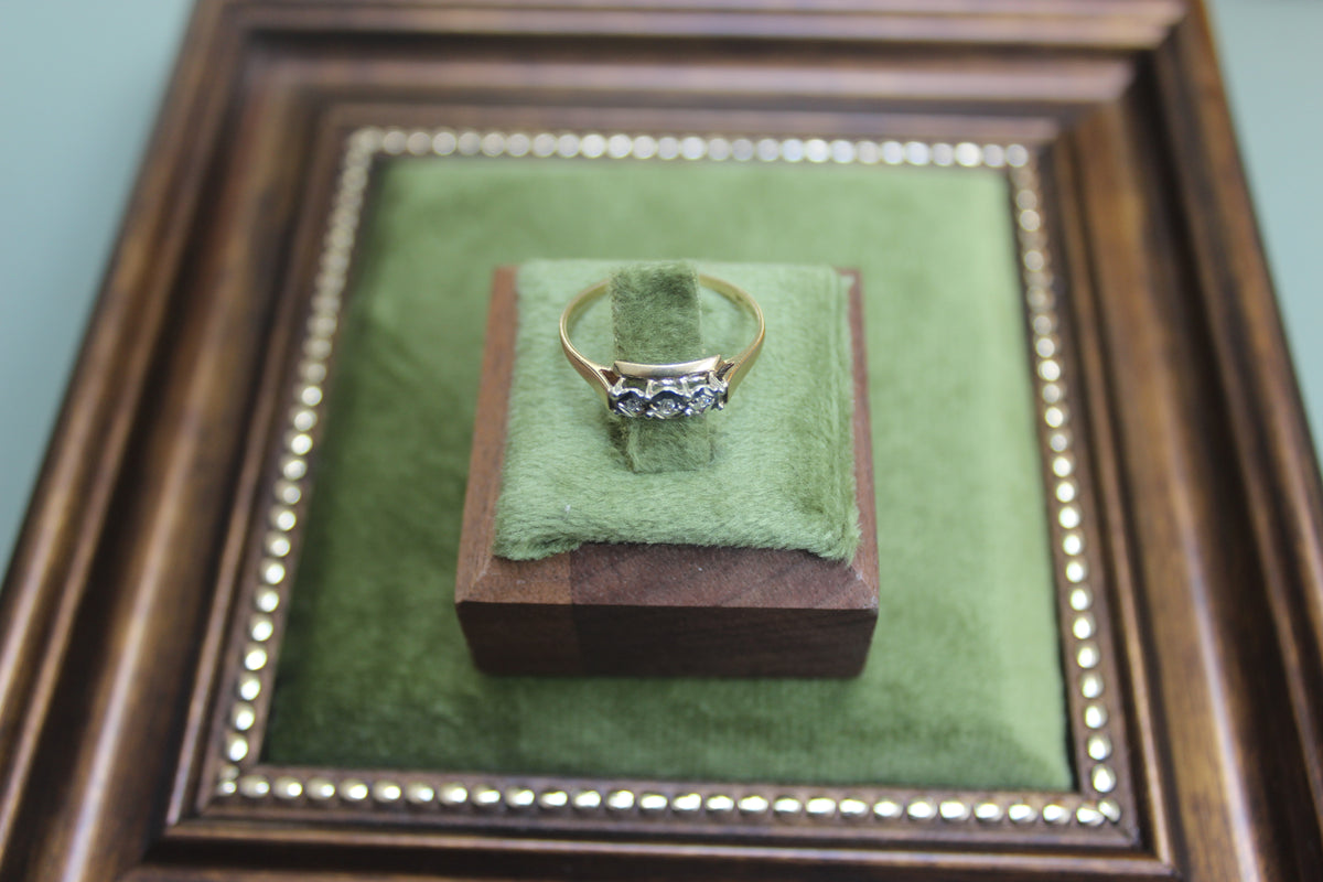 Vintage 9ct Gold Diamond Trio Ring – The Nook
