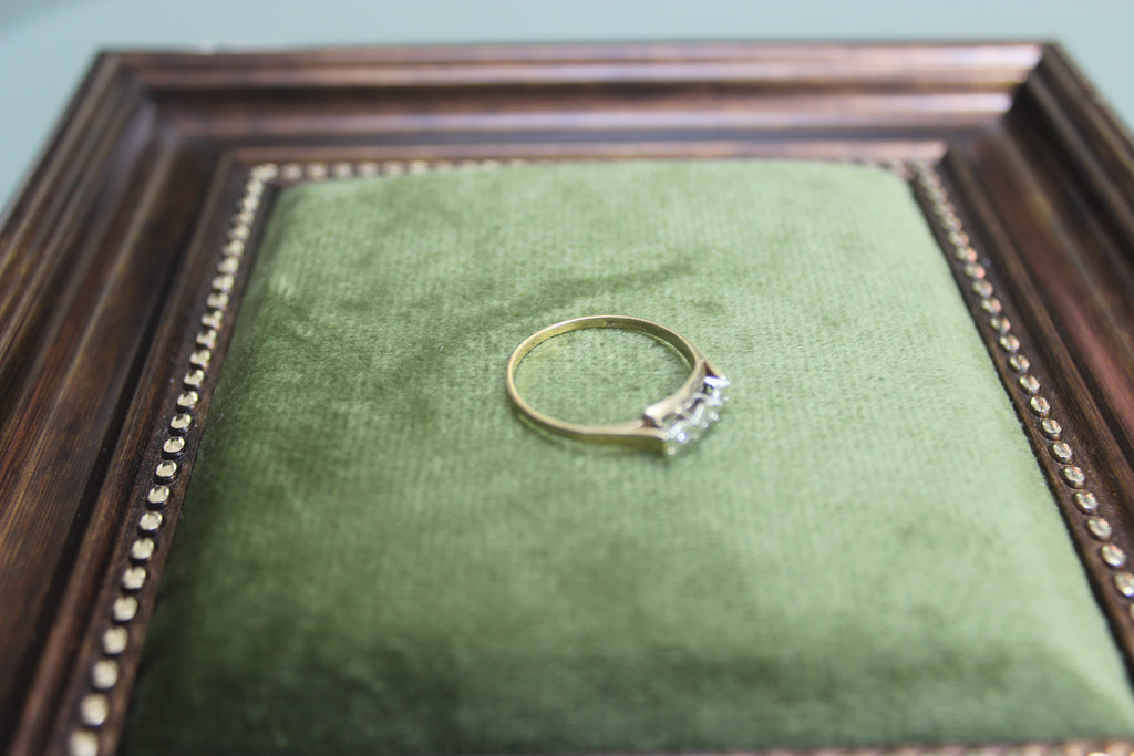 Vintage 9ct Gold Diamond Trio Ring (detail) – The Nook