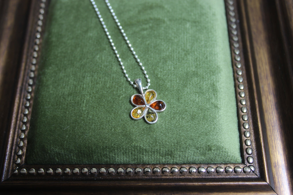Flower Shaped Amber Pendant Sterling Silver Necklace