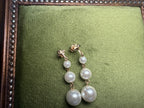 Vintage 9ct Gold Graduated Pearl Drop Earrings | Trefoil Stud Top (styled) – The Nook