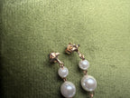 Vintage 9ct Gold Graduated Pearl Drop Earrings | Trefoil Stud Top (worn) – The Nook
