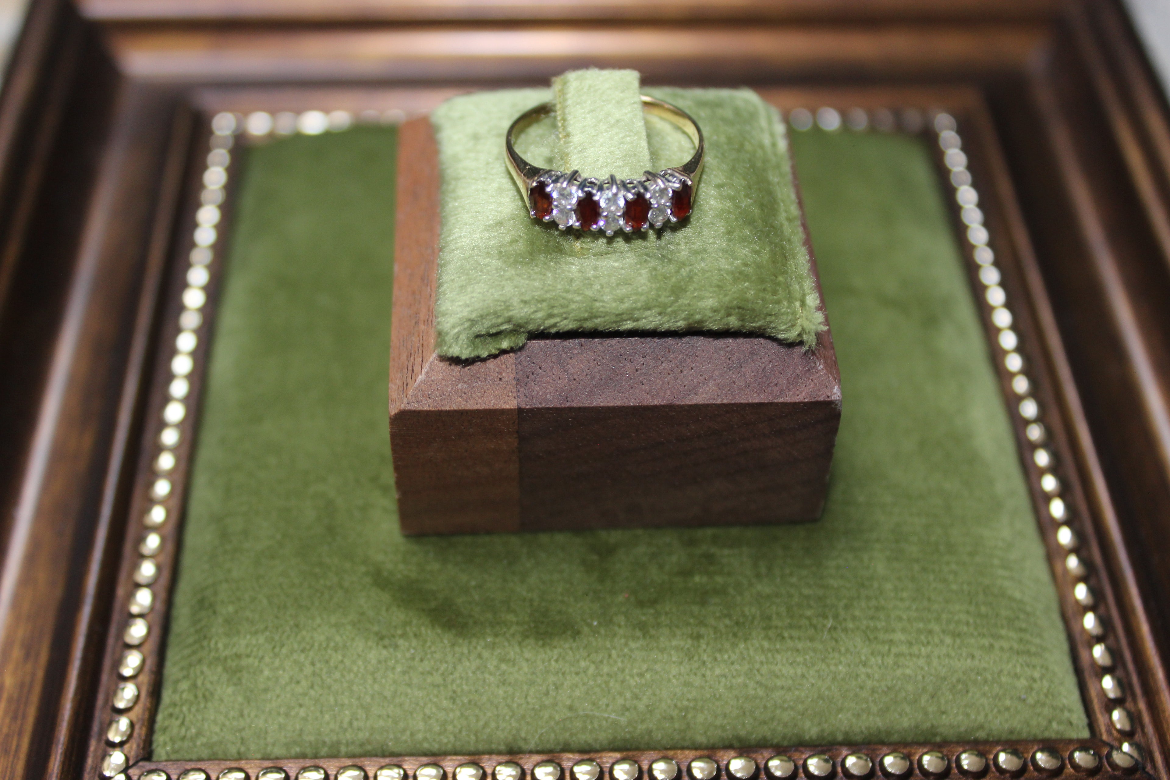 9ct Yellow Gold Garnet & Clear Stone Eternity Cocktail Ring