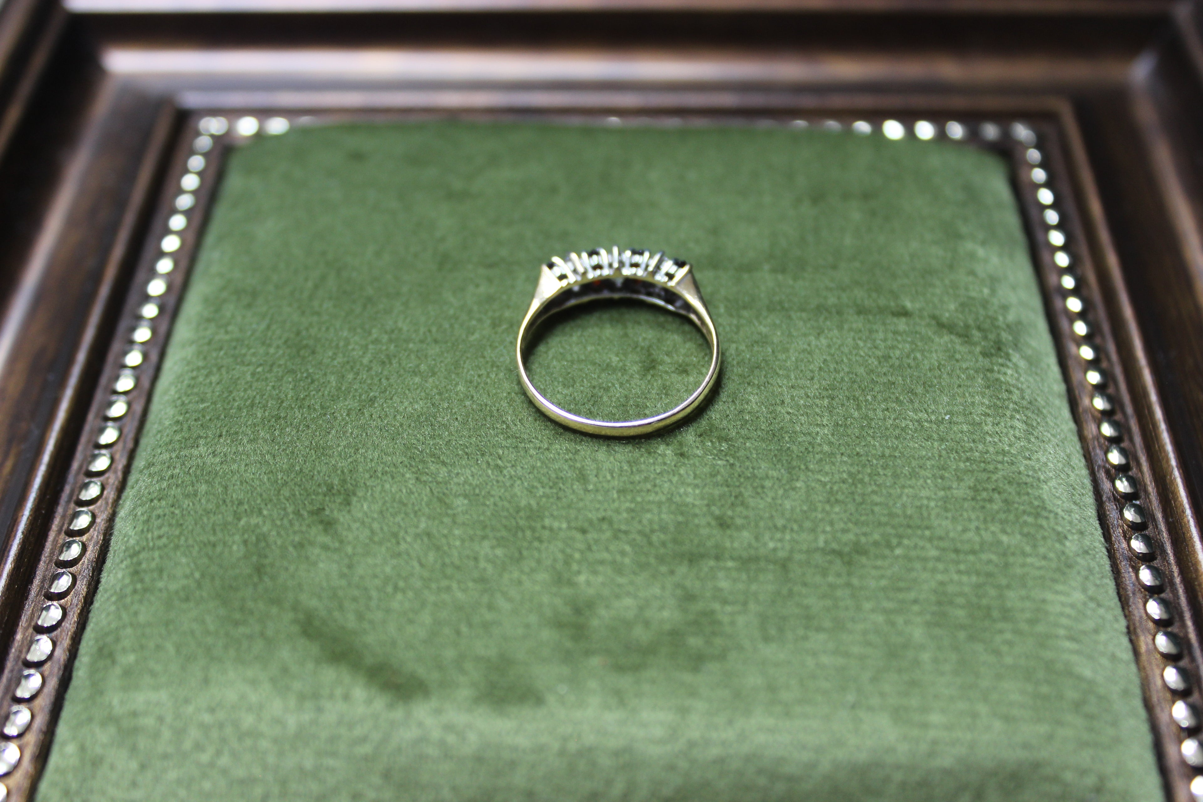 9ct Yellow Gold Garnet & Clear Stone Eternity Cocktail Ring