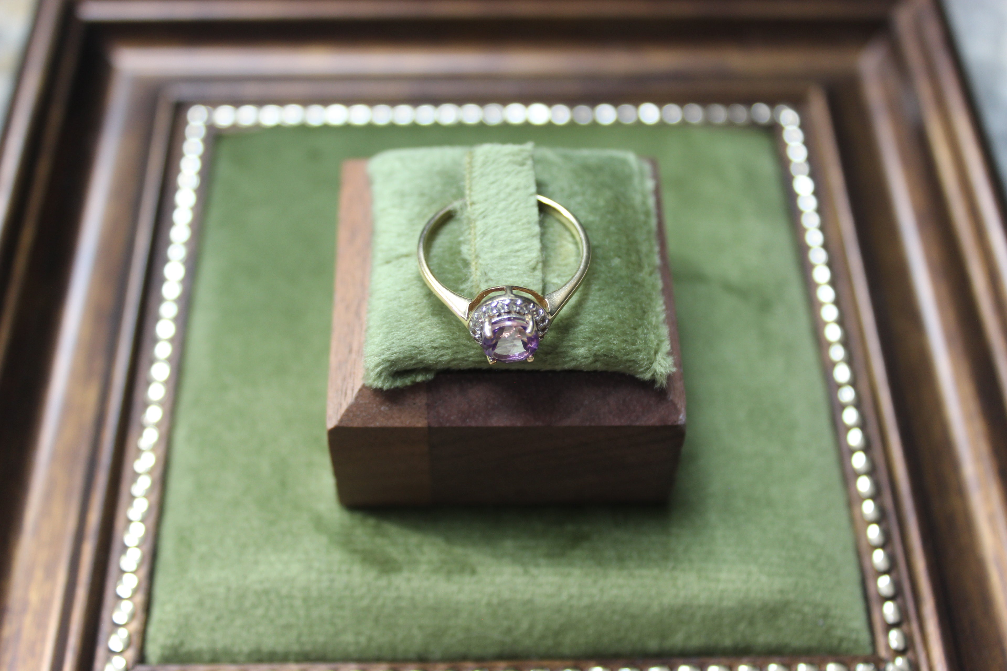 9ct Yellow Gold Amethyst & Clear Stone Cluster Ring