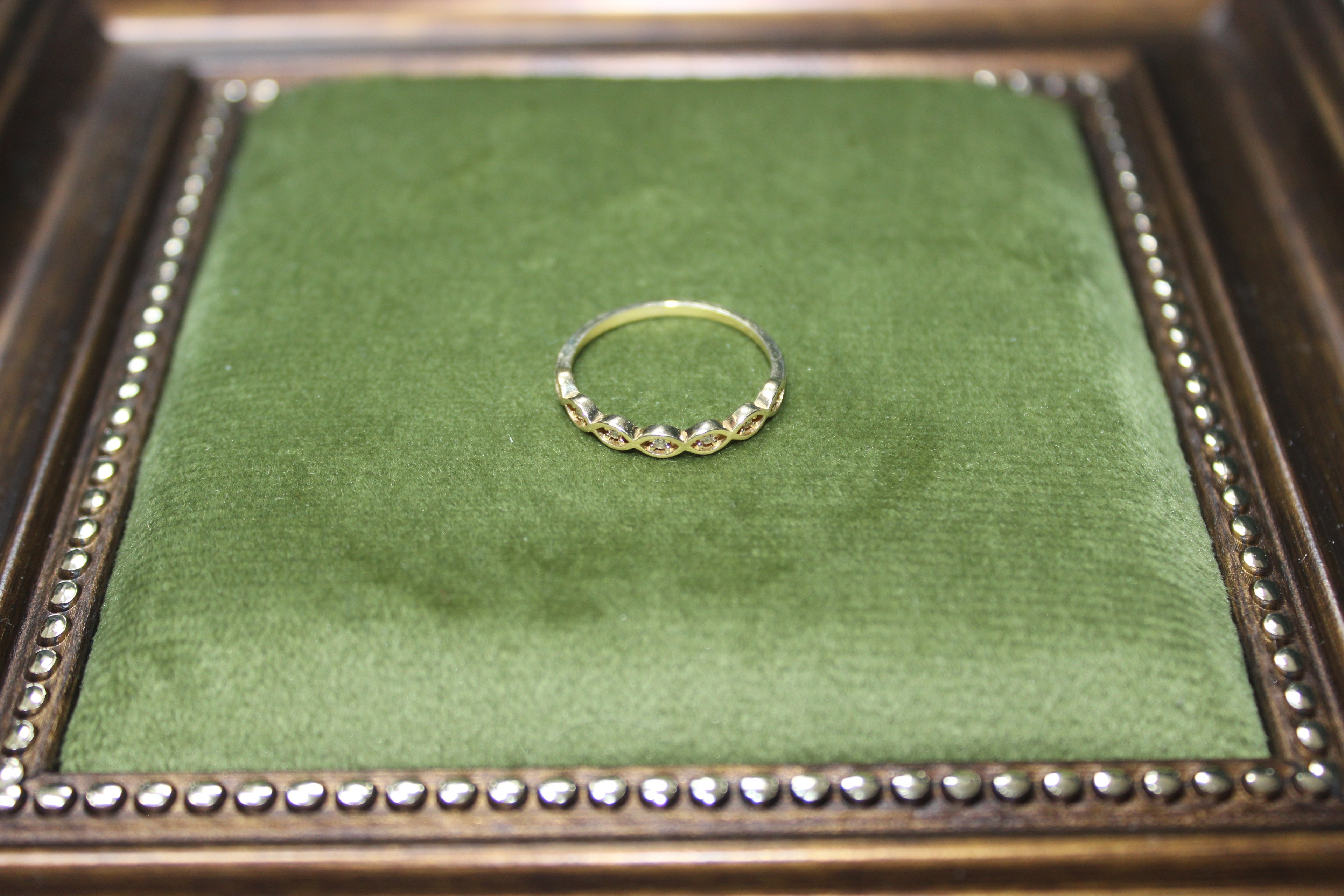 Vintage 9ct Yellow Gold Cubic Zirconia Half Eternity Band Ring