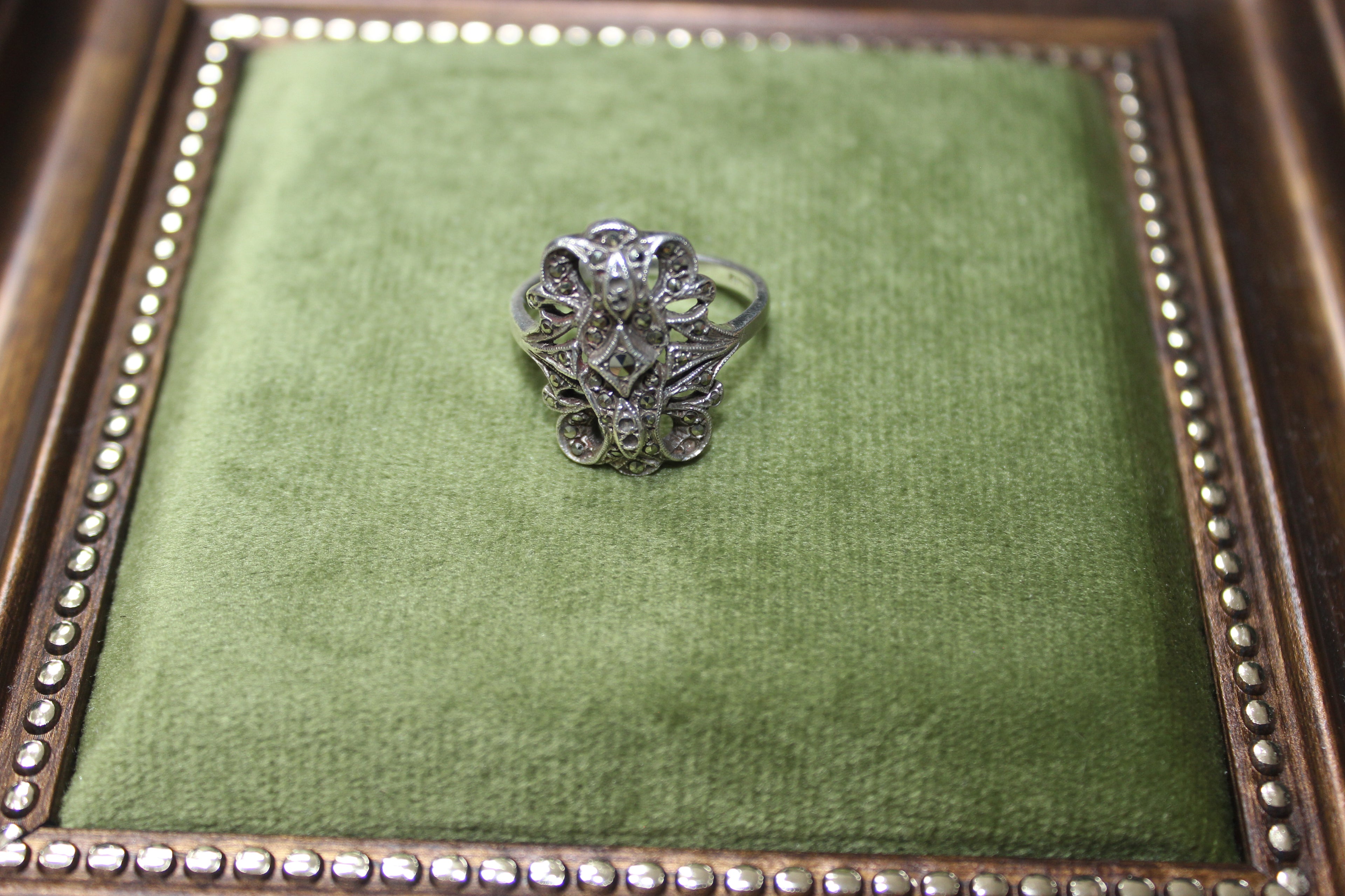 Vintage Sterling Silver Decorative Clear Stone Ring with Intricate Design