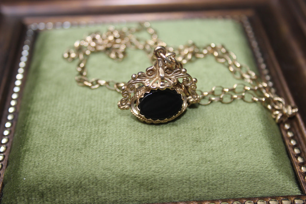 Vintage 9ct Gold Spinning Fob Seal Pendant | Marked Chain
