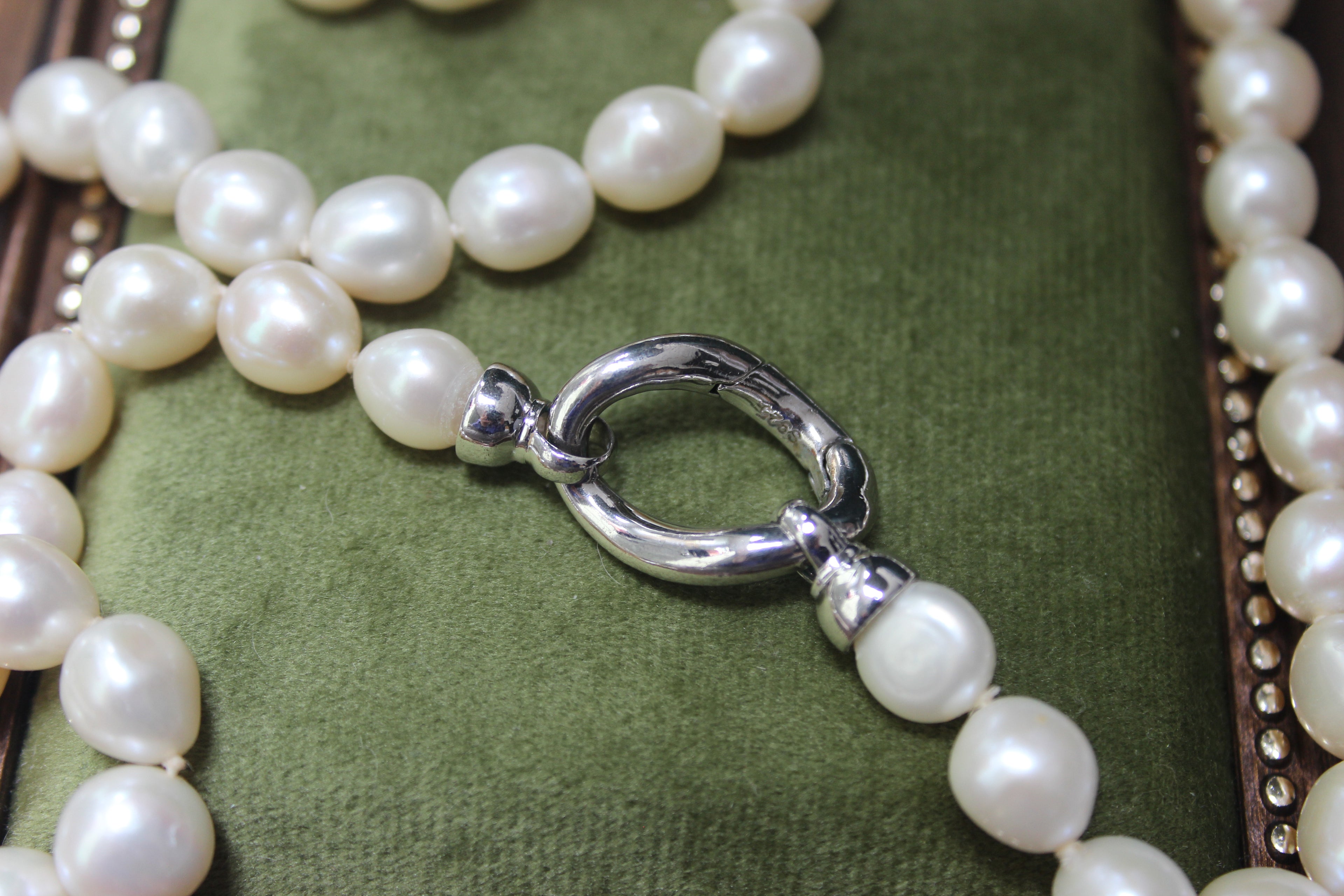 White Freshwater Baroque Pearl Necklace with 925 Silver Clasp