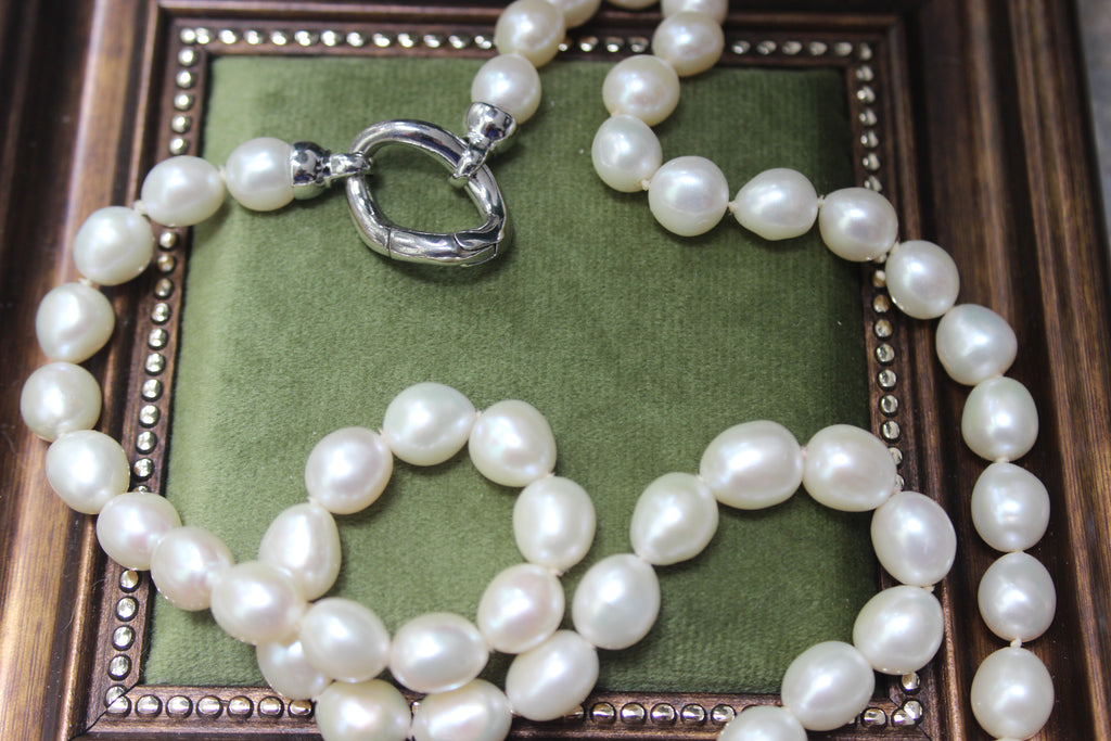 White Freshwater Baroque Pearl Necklace with 925 Silver Clasp