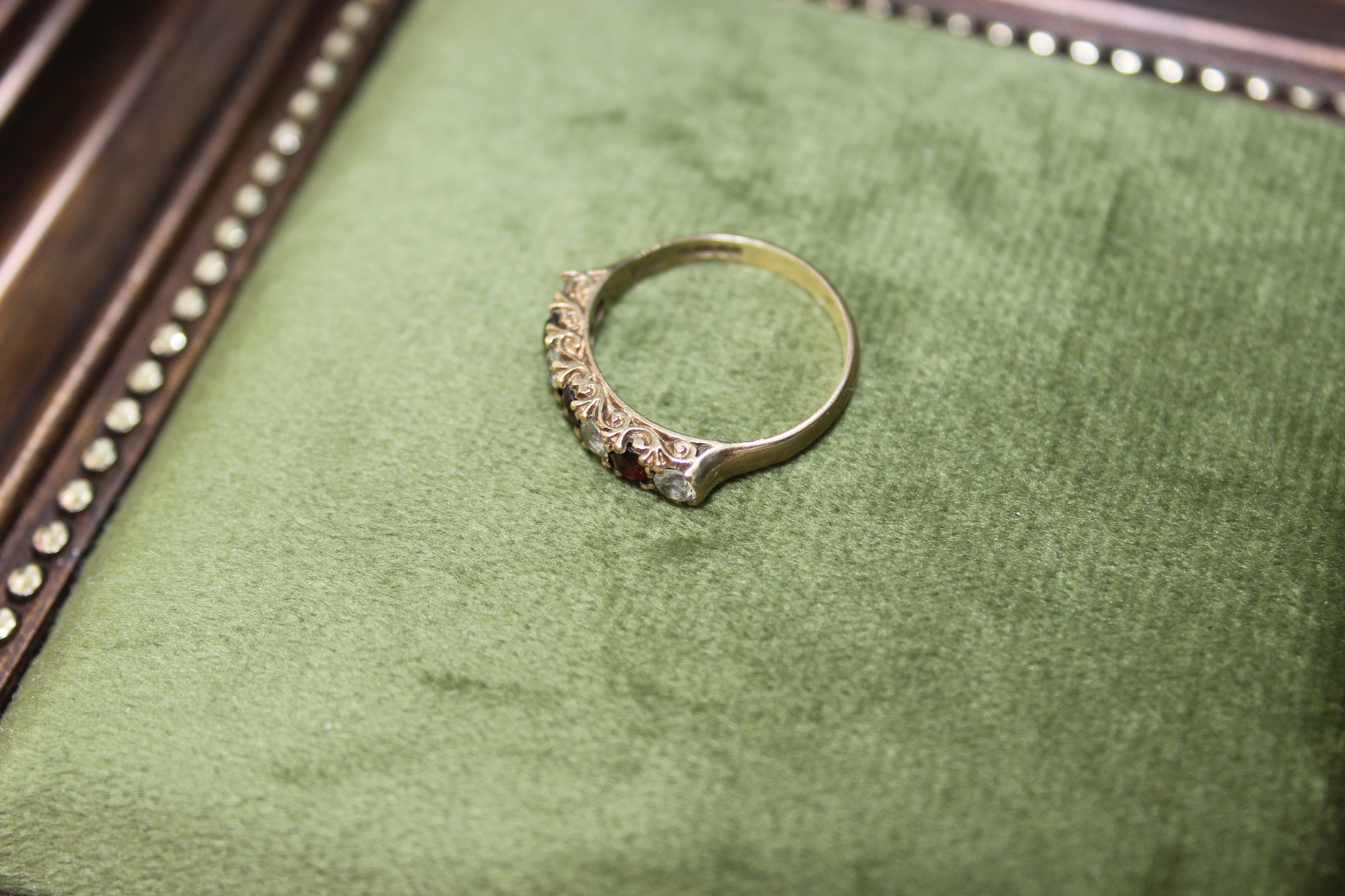 Vintage 9ct Gold Garnet & Clear Stone Half Eternity Ring | Birmingham Hallmarked 1975
