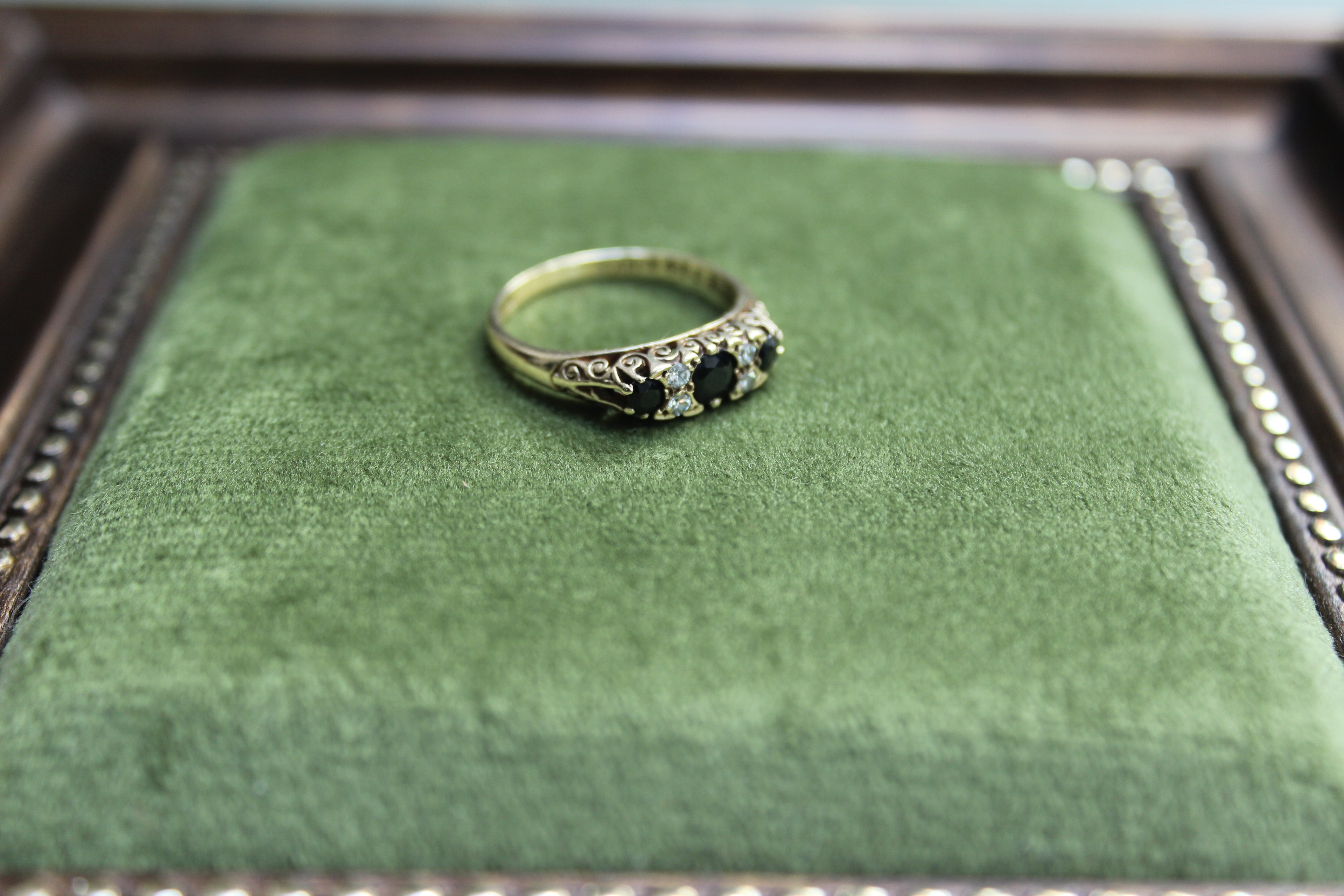 9ct Gold Black Sapphire Ring, Birmingham 1982