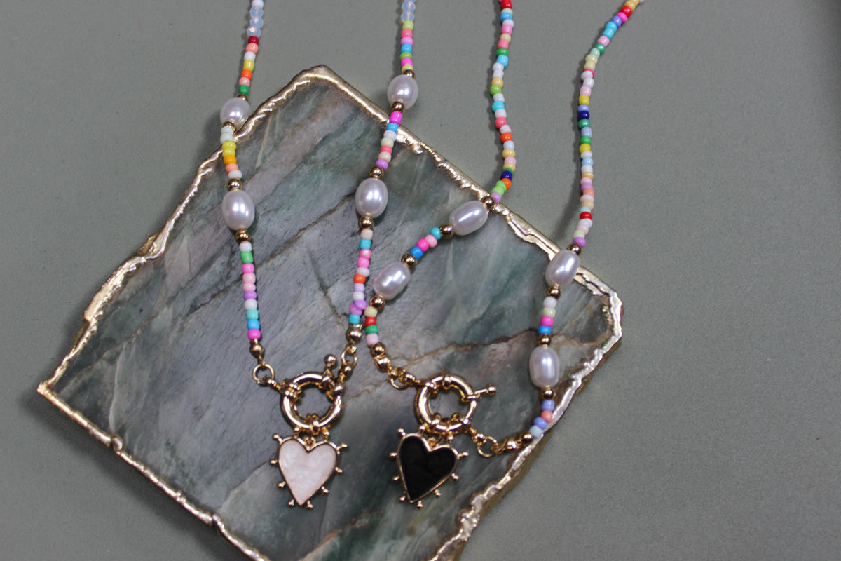 Rainbow Beaded Pearl Necklace (Black Heart) (detail) – The Nook