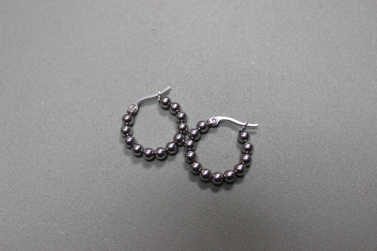Small Silver Beaded Hoop Earrings (close-up) – The Nook