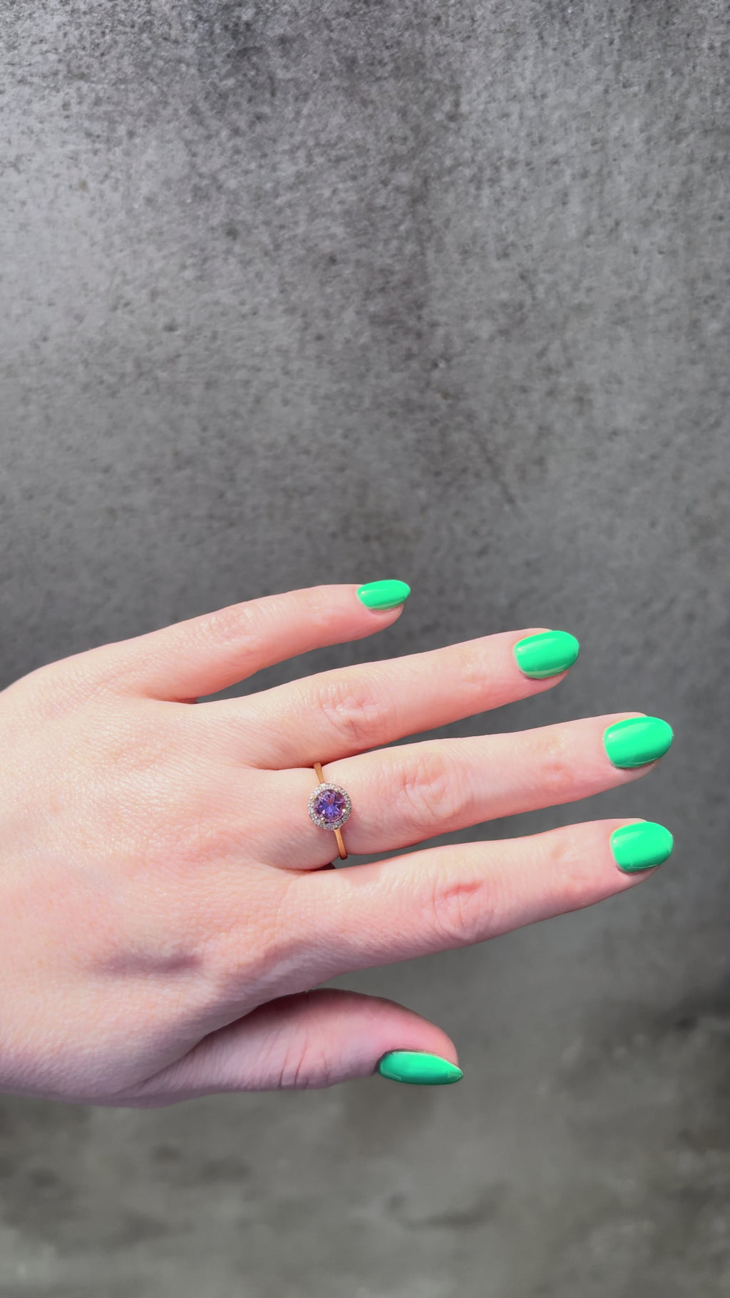 9ct Yellow Gold Amethyst & Clear Stone Cluster Ring