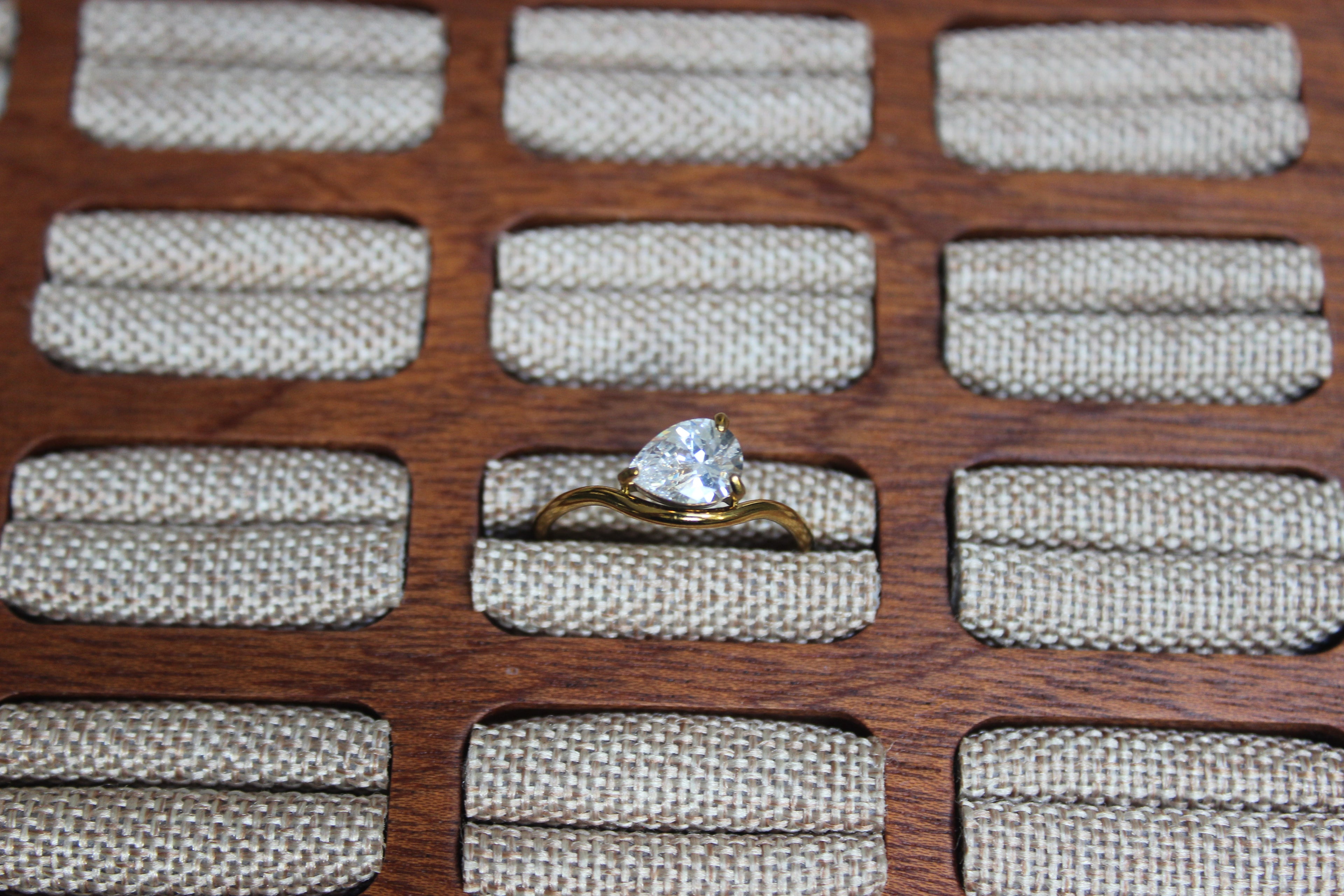 The Teardrop Ring | White