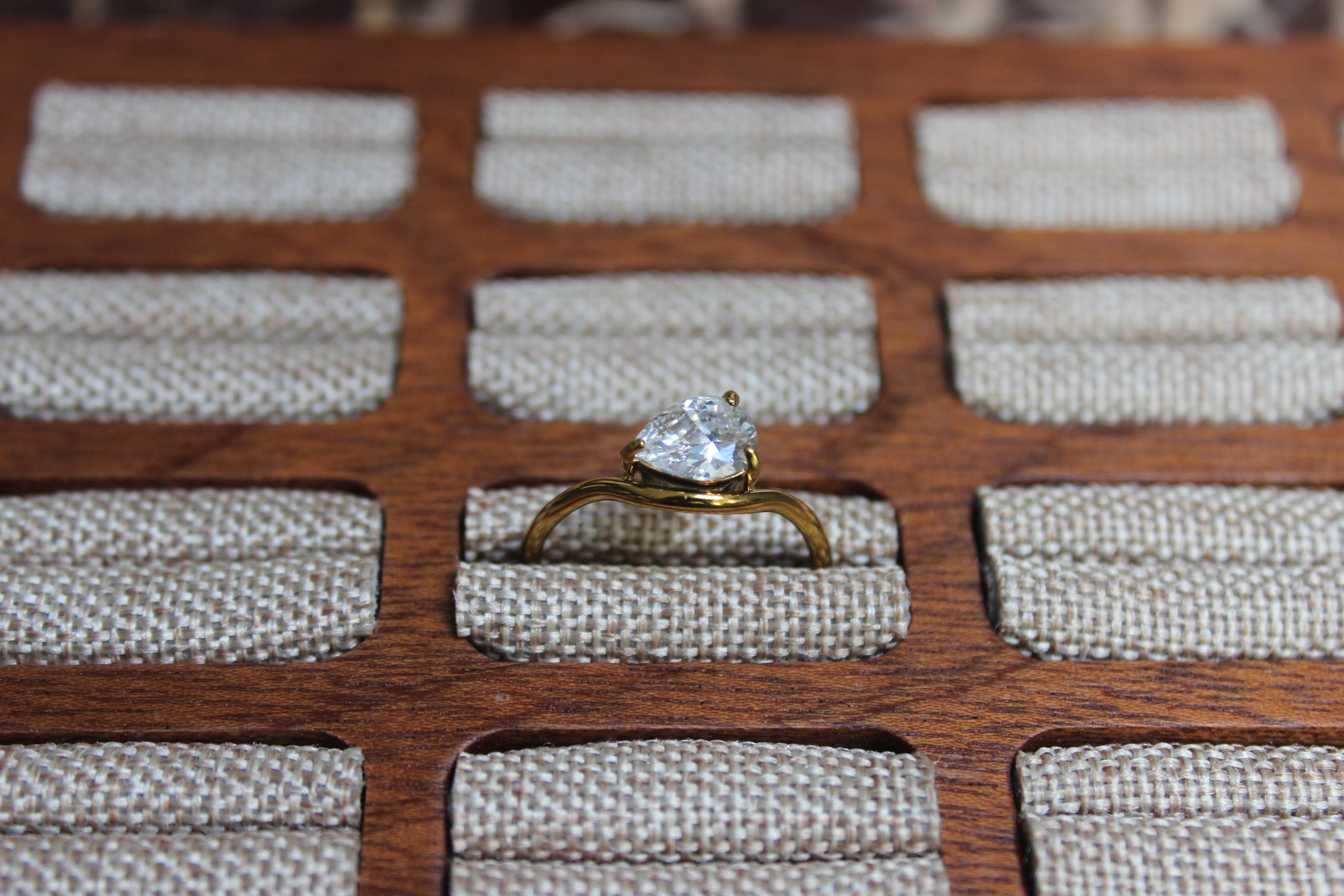 The Teardrop Ring | White